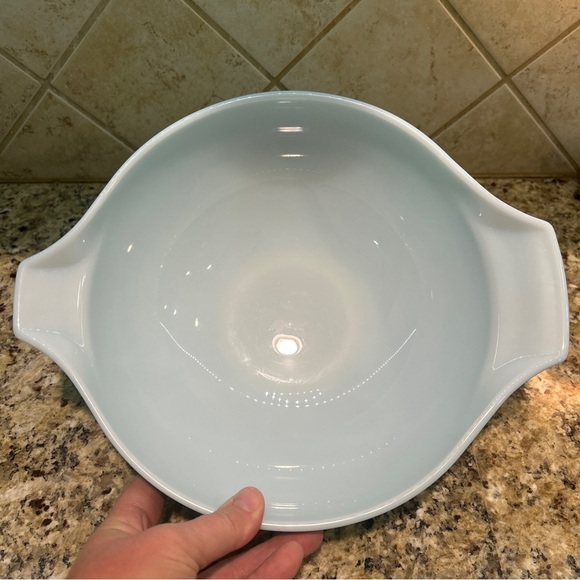 Pyrex Amish Turquoise BUTTERPRINT 444 Cinderella Mixing Bowl 4 Qt. - Picture 2 of 7